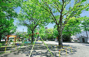 仲田公園（徒歩3分／約170m）