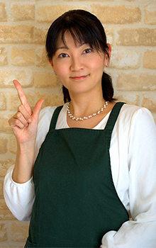 藤枝 侑夏氏