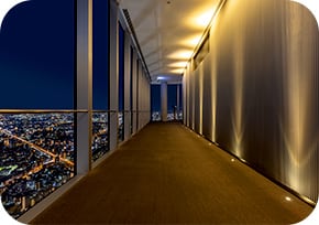 60階 ハルカス300（展望台）「天上回廊」 夕景（北西）