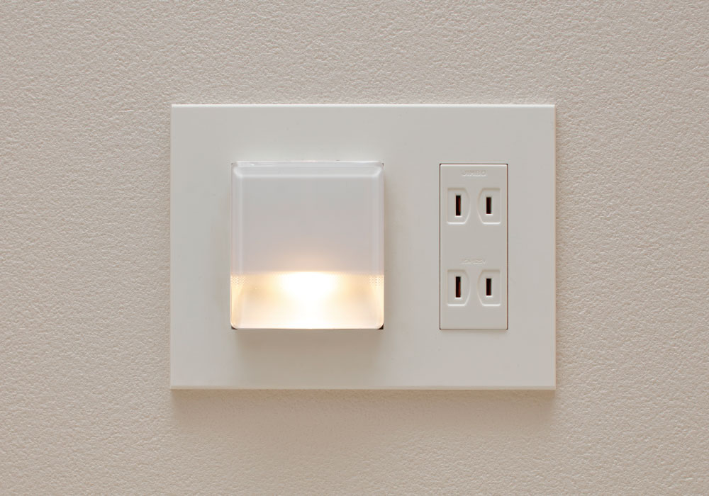 足元灯（廊下）