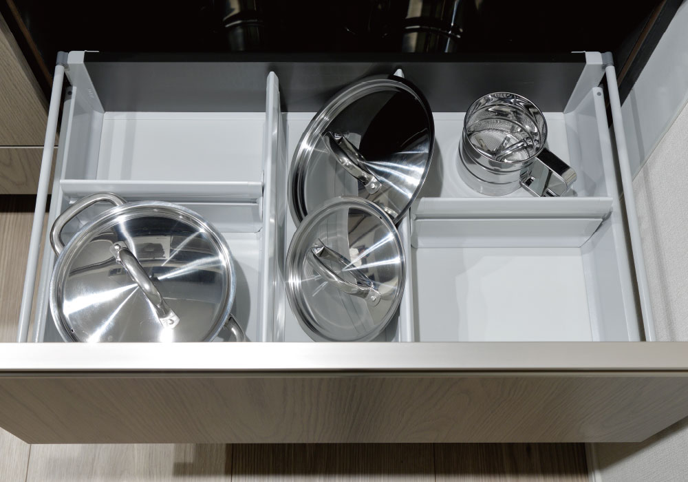 マグネット間仕切収納