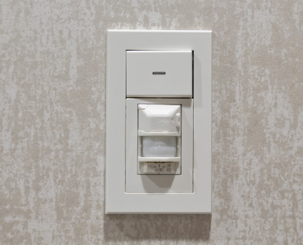 人感センサー付照明（玄関）