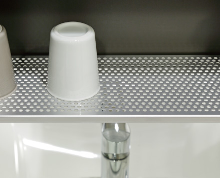 アルミパンチング棚板