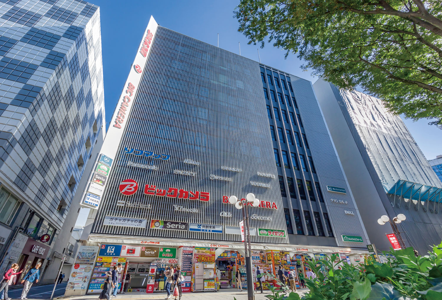 ビックカメラ立川店