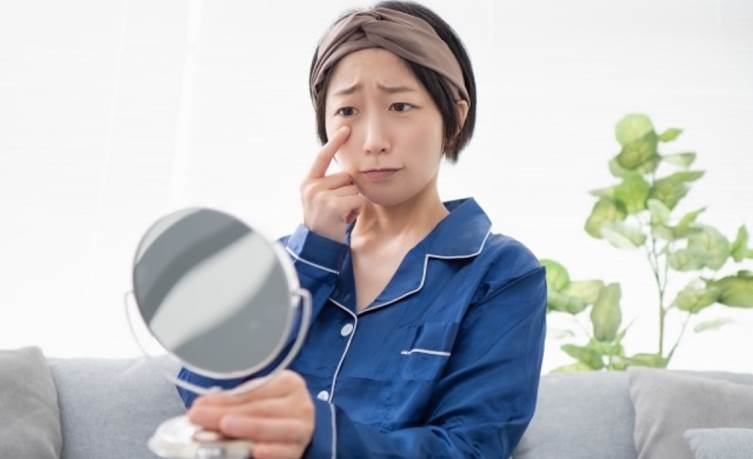紫外線 室内に入ること 日焼けの影響